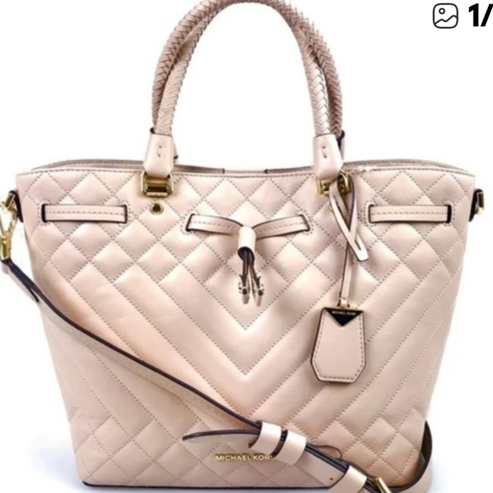 Michael Kors Blakey Quilted Purse
